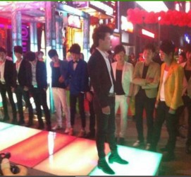 桂平深圳夜总会伴游模特雇用(深圳KTV模特雇用)
