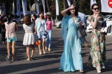 桂平上海商务伴游男雇用(上海雇用高端伴游一天20万)