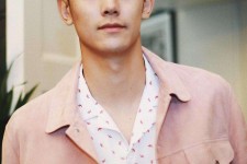 桂平中国男模(中国男模特照片)