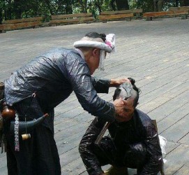 桂平欲带老伴游遍中国(带着老伴去旅游)