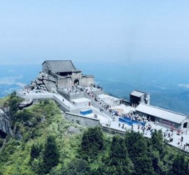 桂平湖南旅游攻略(武汉到湖南旅游攻略)