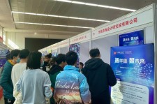 桂平北京伴游招聘 北京各大高校恢复线下招聘会，今年有什么不一样？记者探访