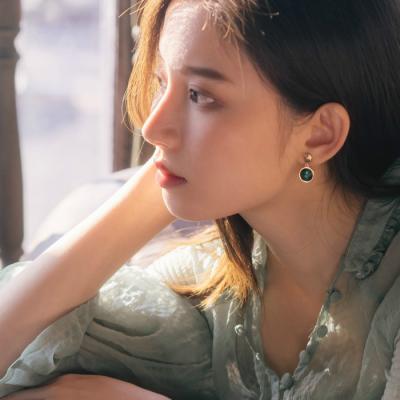 桂平伴游女生徐婉清的资料