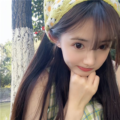 桂平伴游女生上官鹤影的资料