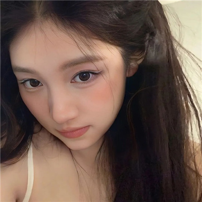 桂平伴游女生秦婉兮的资料