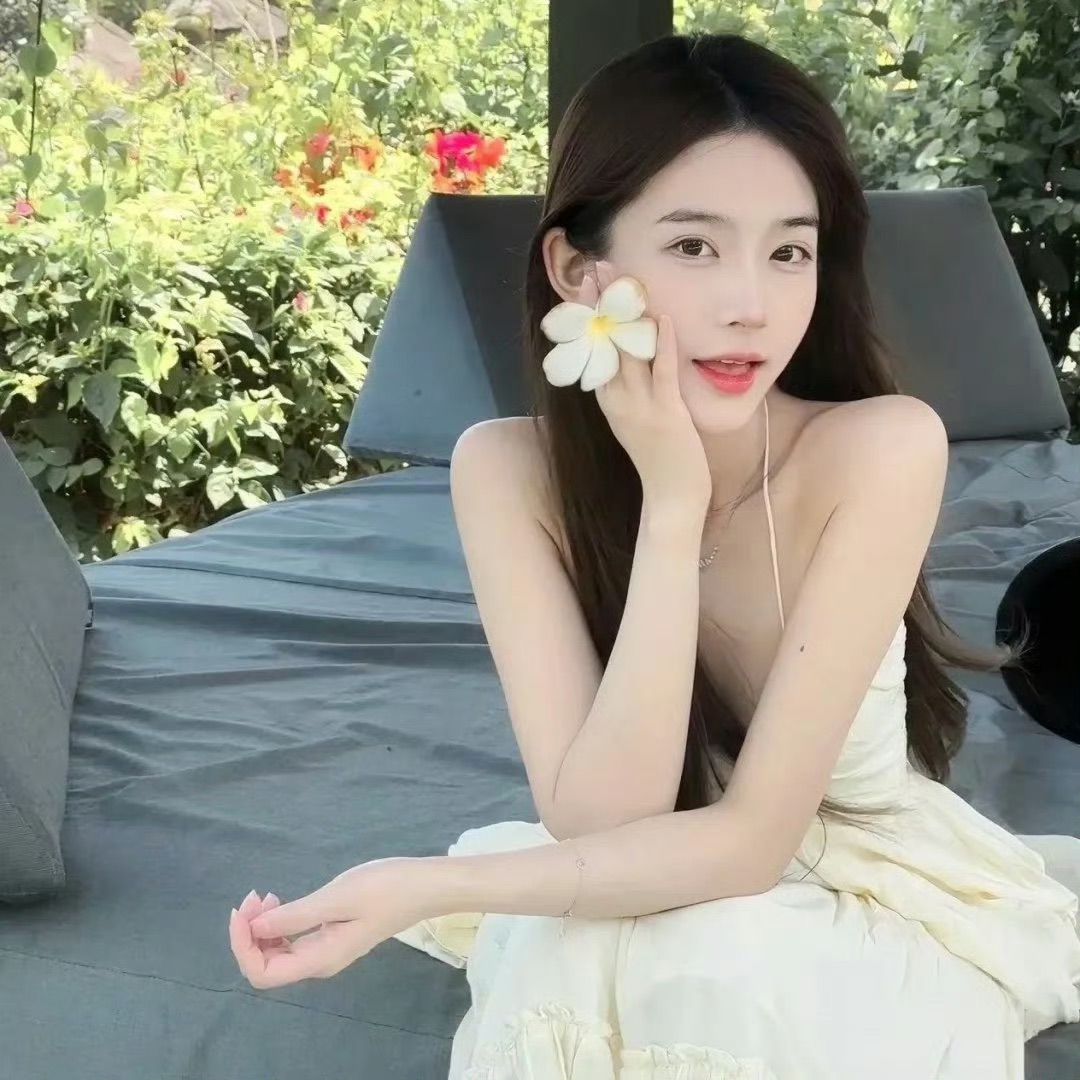 桂平伴游女生Claire的资料