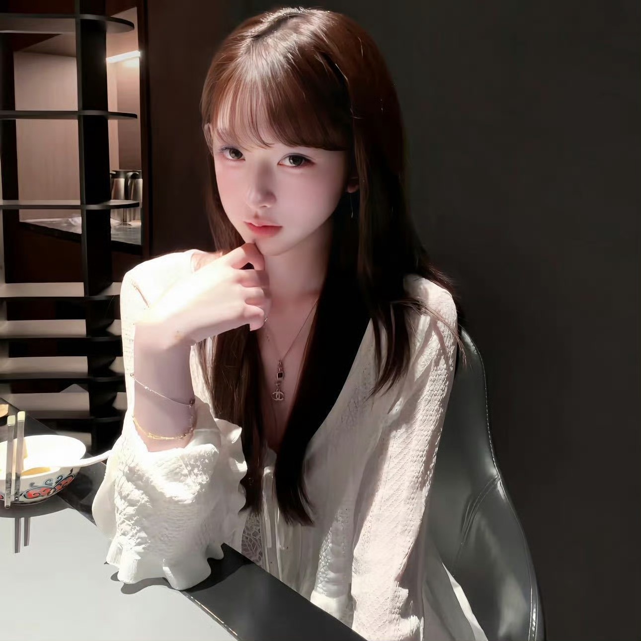 桂平伴游女生苏菲亚的资料