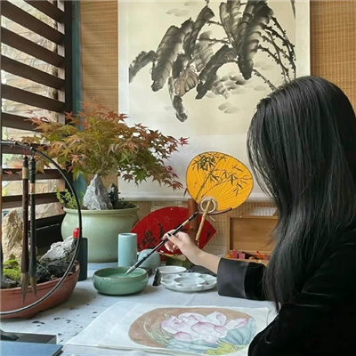 桂平伴游女生源又菡的资料