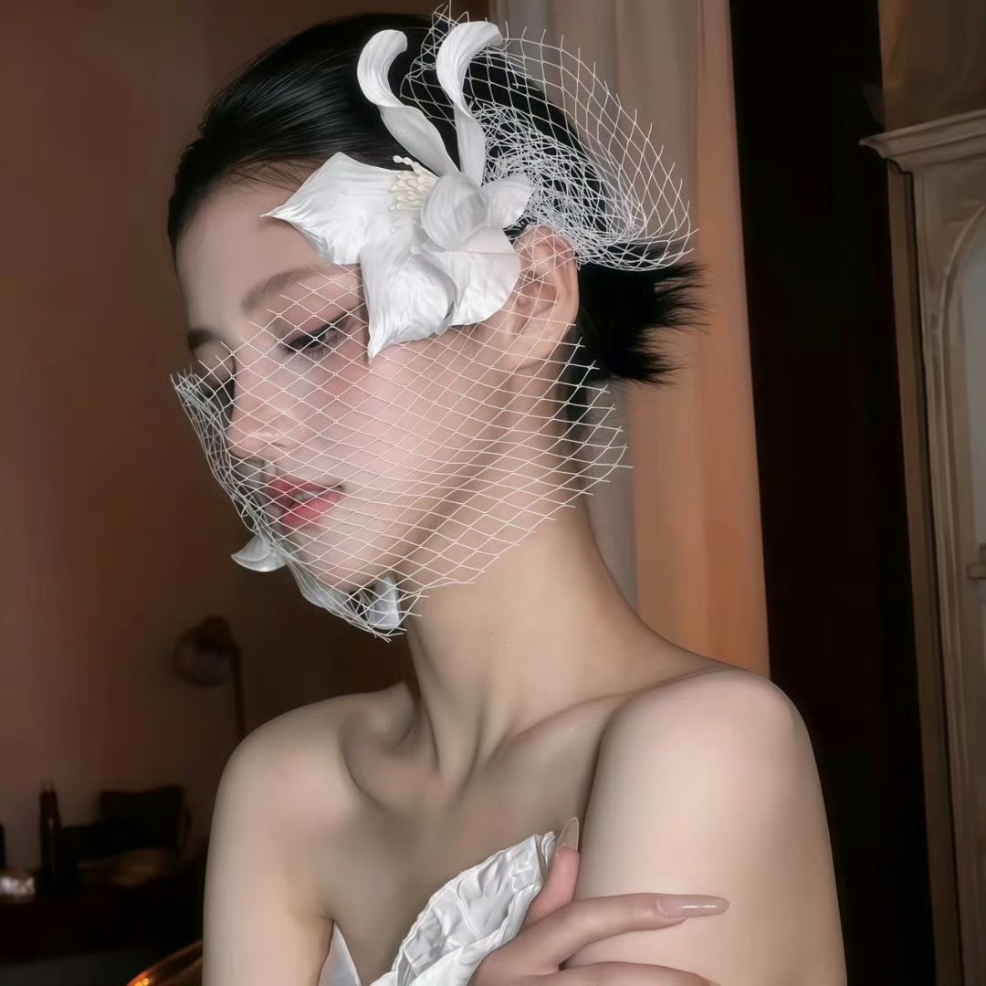 桂平伴游女生唐雅柔的资料