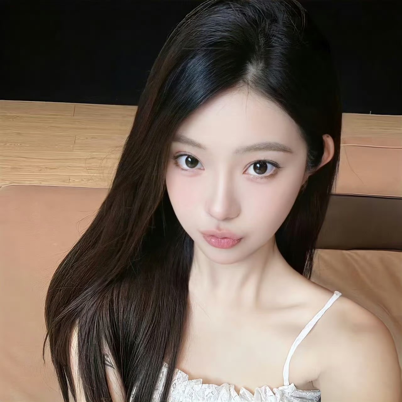 桂平伴游女生Olivia Wang的资料