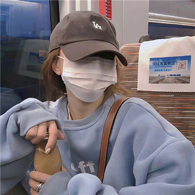 桂平伴游女生柔芸芸的资料